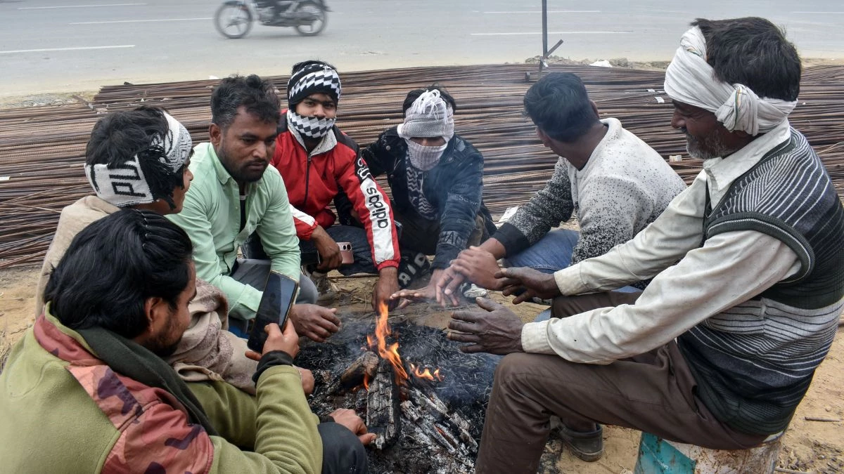 Weather Alert: शुक्रवार से उत्तर भारत में फिर लौटेगी कड़ाके की ठंड, दिल्ली समेत इन राज्यों में बारिश की संभावना