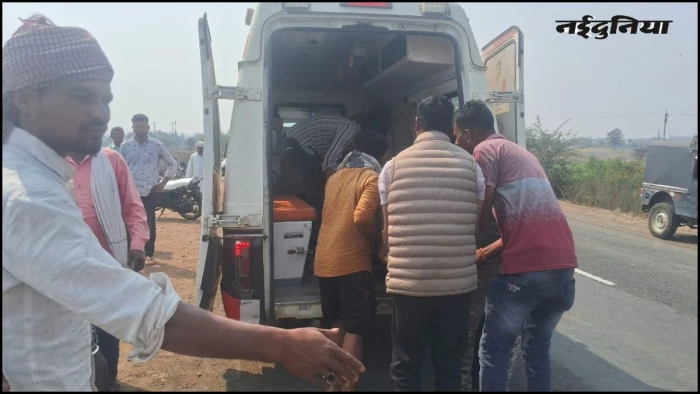 खंडवा-देड़तलाई हाइवे पर आधे घंटे तक तड़पता रहा घायल युवक, न एम्बुलेंस आई न पुलिस