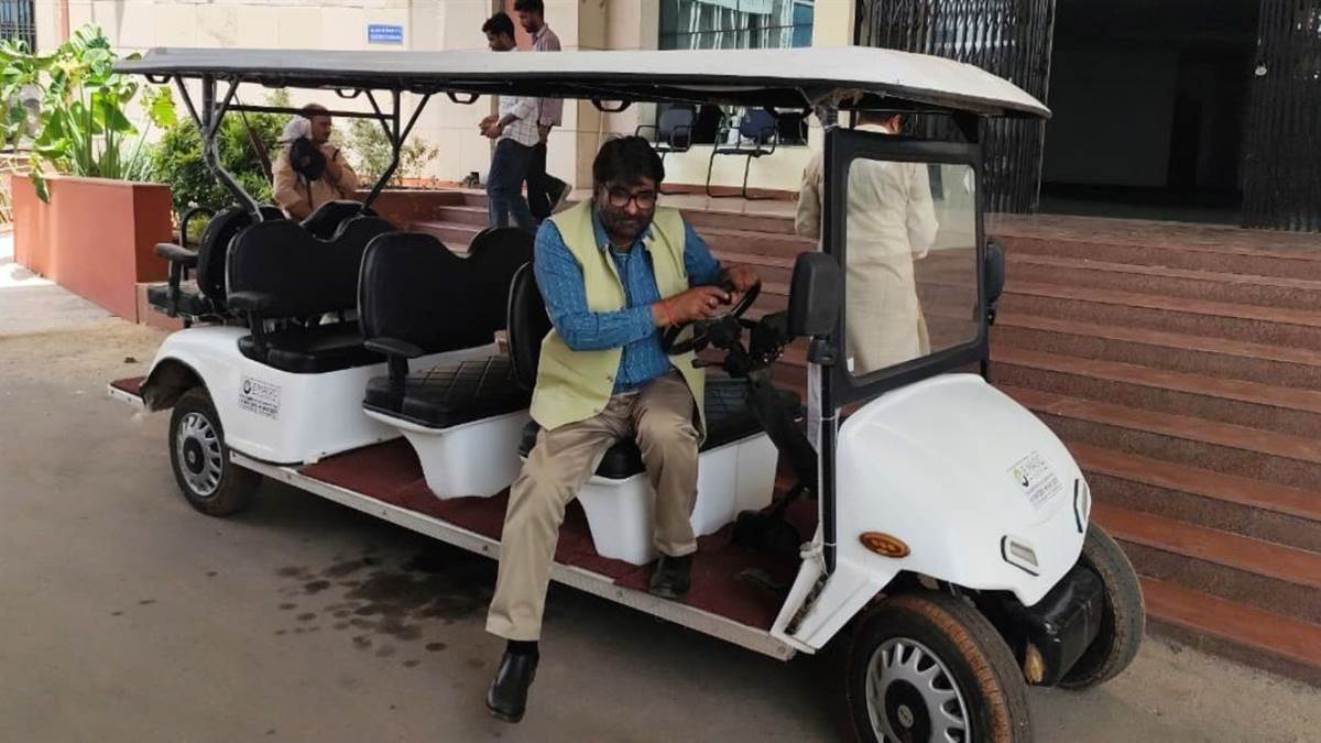 ग्वालियर के कृषि विश्वविद्यालय में ‘नो व्हीकल फ्राइडे’ लागू, ई-व्हीकल और कार पूलिंग को मिलेगा बढ़ावा