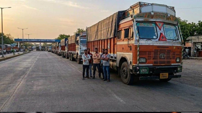 ग्वालियर में थमे रहे ट्रकों के पहिए, न दिल्ली से ट्रक आए और गए; दो दिन और रहेगी हड़ताल