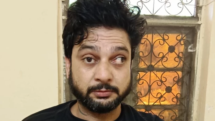 अमरकंटक एक्सप्रेस में ₹10.47 लाख की चोरी का 3 घंटे में खुलासा, आईफोन लोकेशन से दबोचा गया आरोपी, पूरा माल बरामद