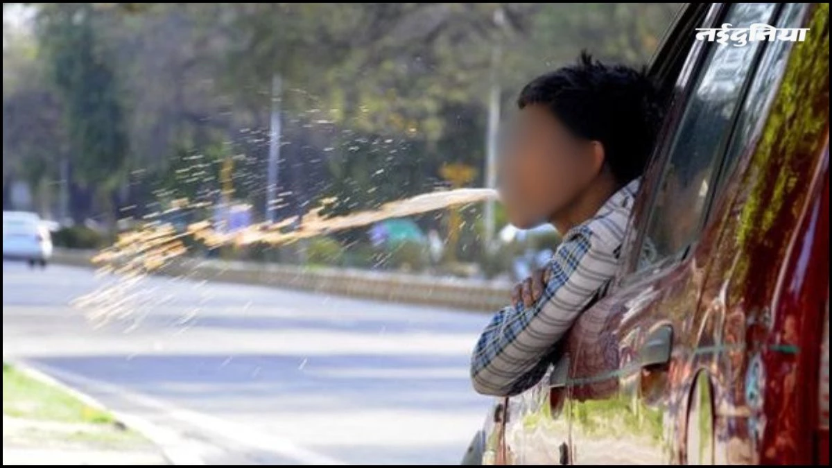 Indore में बस ड्राइवर और कंडक्टर को सड़क पर थूकना पड़ा भारी, MIC सदस्य ने बनवाया चालान