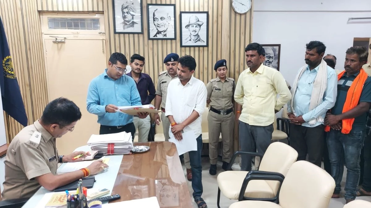 एमपी पुलिस गजब है... मारपीट के केस में सालों पहले मर चुके लोगों पर ही कर दी FIR