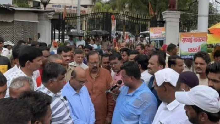 उज्जैन नगर निगम परिषद के विशेष सम्मेलन में टीडीआर मॉडल मंजूर...प्रभावितों को अब जल्दी मिलेगा मुआवजा