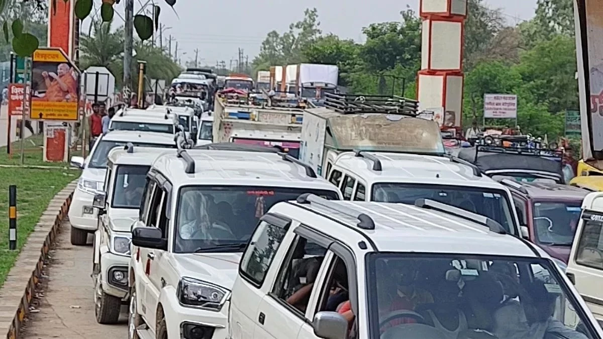 Transport Tax: एमपी के चार बड़े शहरों में ग्वालियर में सबसे कम टैक्स डिफाल्टर, इंदौर में सबसे ज्यादा