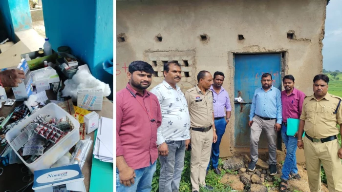 3 साल के मासूम की मौत के बाद एक्शन, बलरामपुर में झोलाछाप डॉक्टरों पर चला चाबुक, 4 क्लीनिक सील