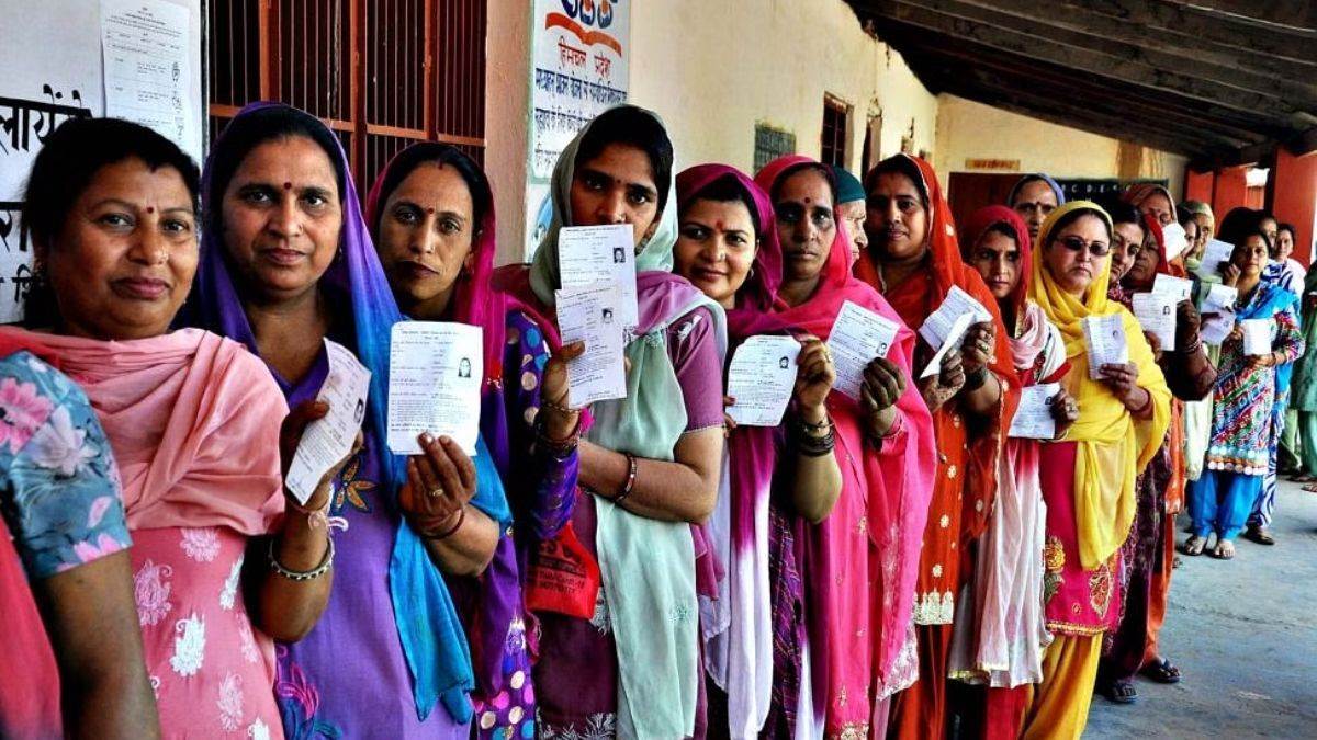 MP Election 2023: चुनाव को महिला केंद्रित बना रही भाजपा, 2.60 करोड़  मतदाताओं को साधने का प्रयास - MP Election 2023 BJP is making the elections  women centric trying to reach out