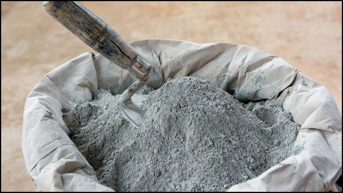 छत्तीसगढ़ में 60 रुपये बढ़े सीमेंट के दाम, 10 हजार करोड़ के प्रोजेक्ट्स पर संकट, पीएम आवास और सड़कों की बढ़ेगी लागत