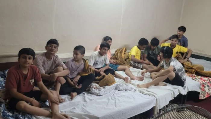 स्पर्धा इंदौर में, खिलाड़ियों को महू की धर्मशाला में ठहराया, निजी खर्च पर होटल में रहने को मजबूर खिलाड़ी