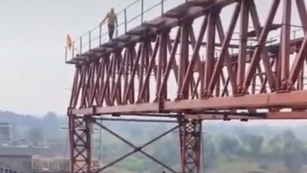 Indore Khandwa Road: मार्च तक पूरा होगा इंदौर-खंडवा रोड, चार महीने में बन जाएंगी तीन सुरंगे और ब्रिज