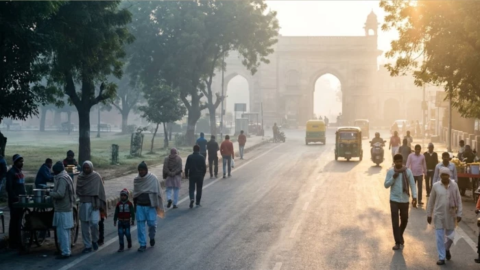 Gwalior Weather: ग्वालियर में रात में 17.3 डिग्री सेल्सियस पहुंचा न्यूनतम तापमान, दोपहर में चुभ रही धूप