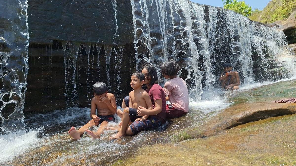 पर्यटन स्थलों की छत्ती हुई सुहानी, स्कार्पियो पैड असावधानी हो सकती है