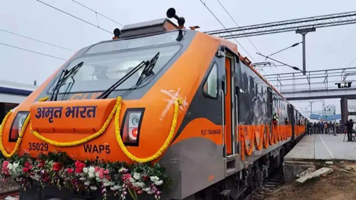 केरल में पीएम मोदी ने 3 अमृत भारत ट्रेनों को दिखाई हरी झंडी, इन 5 राज्यों के रेल यात्रियों को बड़ी राहत