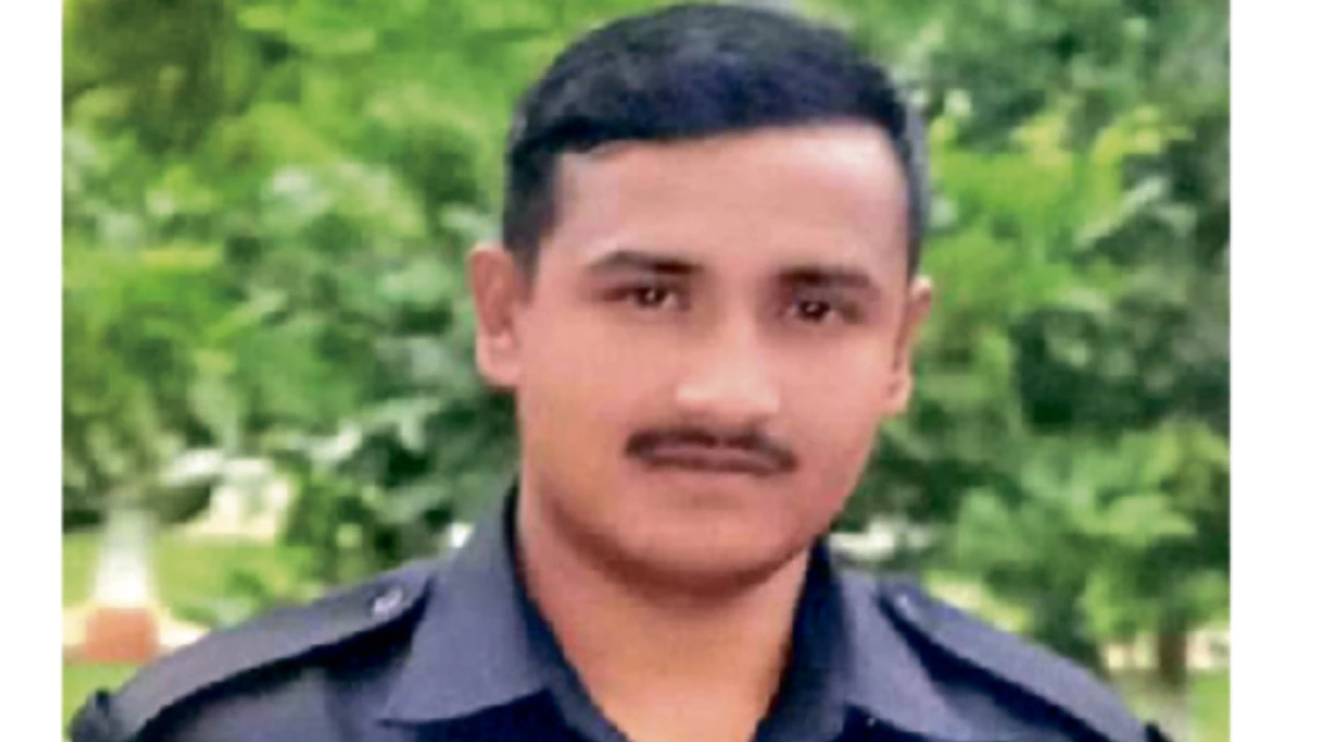 शहादत से पहले पत्नी से आखिरी शब्द- 'ख्याल रखना, मैं ऊंचाई पर जा रहा हूं', डोडा में बलिदानी हुए ग्वालियर के लाल