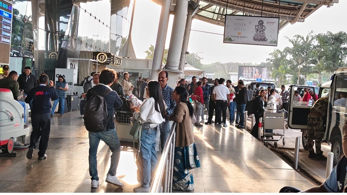इंदौर एयरपोर्ट पर प्रवेश और निकासी की व्यवस्था होगी अलग, मुख्यालय भेजा प्रस्ताव