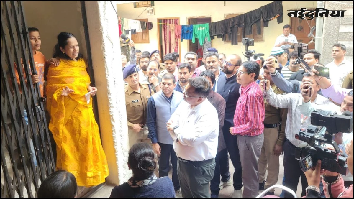 महू में भी दूषित पानी का कहर... 10 अस्पताल में भर्ती, 250 घर प्रभावित, जल संकट के बीच 12 सर्वे टीमें तैनात