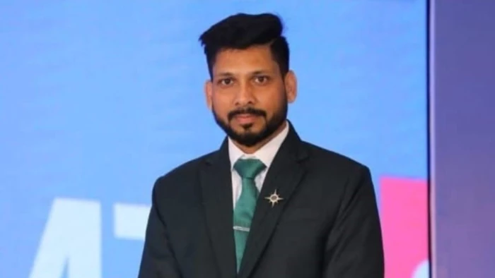 'परेशान होकर जा रहा हूं... सब खुश रहना', भोपाल में फिजियोथैरेपिस्ट ने की खुदकुशी, सुसाइड नोट में लिखा इमोशनल मैसेज