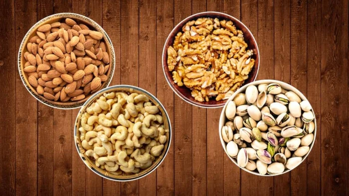 ईरान-इजराइल तनाव से ग्वालियर में बिगड़ा ड्राईफ्रूट बाजार, कीमतों में 30 प्रतिशत तक का उछाल