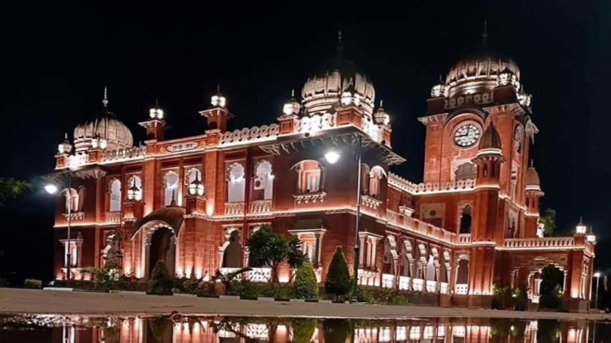 Indore News: आप पार्टी ने कहा, इंदौर की ऐतिहासिक इमारत गांधी हॉल को लीज पर देना गलत - Indore News AAP party said it is wrong to lease Gandhi Hall the historic