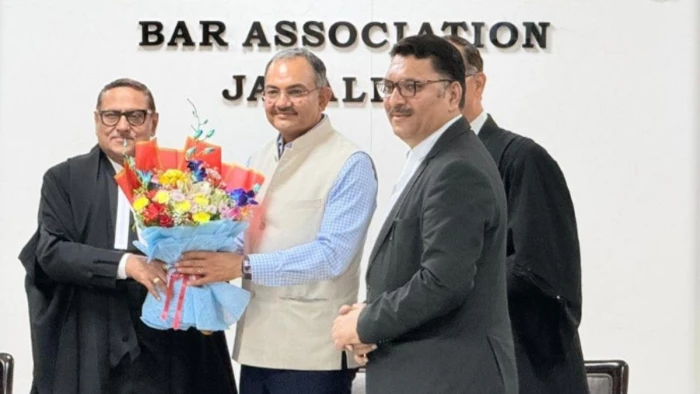 न्यायमूर्ति पुरुषेंद्र कौरव बोले- अपने घर लौटने जैसा रहा अनुभव, बार से रिश्ता जीवनभर रहेगा