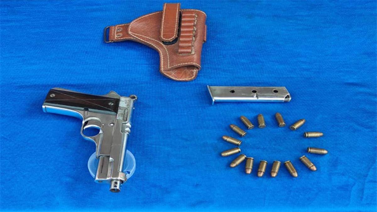 पिस्टल, मैगजिन  और 15 नग  कारतूस  के साथ एक गिरफ्तार