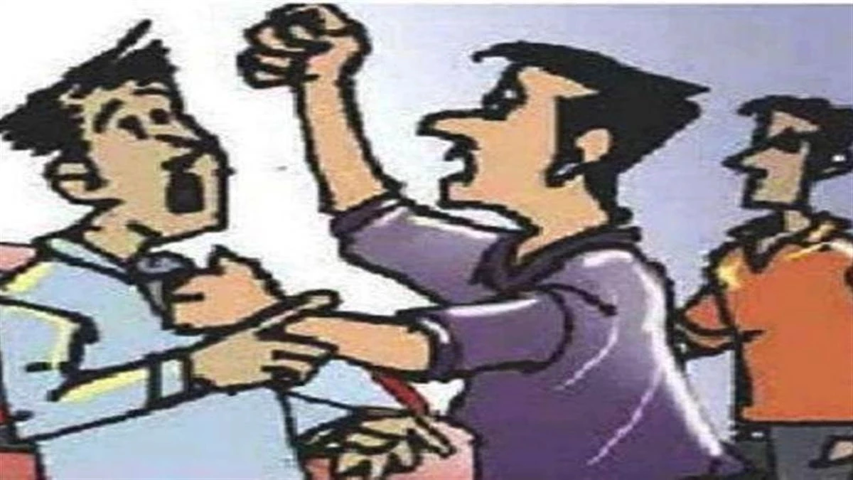 भोपाल में प्रॉपर्टी डीलर के साथ मारपीट, अपराधी कट्टा दिखाकर बोले – “आई एम एनकाउंटर स्पेशलिस्ट”