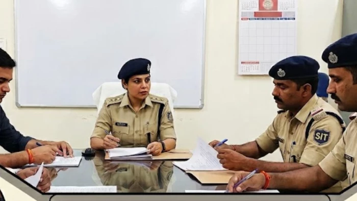 मध्य प्रदेश: सूर्यास्त के बाद हुई थी महिला की गिरफ्तारी, अब चार पुलिसकर्मियों पर FIR दर्ज; मारपीट और जबरन जुर्म कबूलवाने की धाराएं लगी