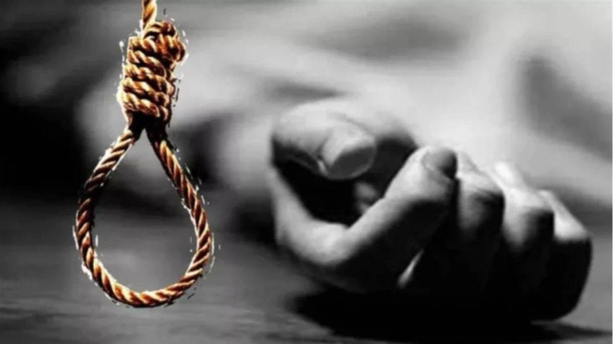 भोपाल के नेहरू नगर पुलिस लाइन में महिला हेड कांस्टेबल के पति ने की खुदकुशी; जेब से मिला सुसाइड नोट
