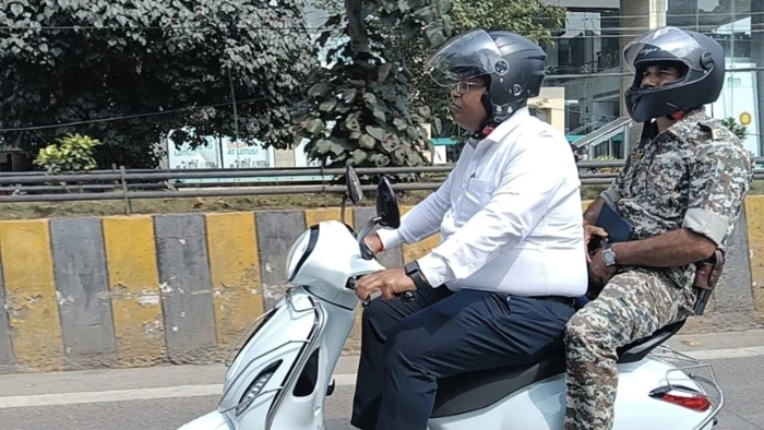 नो कार डे : इंदौर की सड़कों पर 20,753 कारें कम निकलीं, आठ चौराहों पर हुआ सर्वे