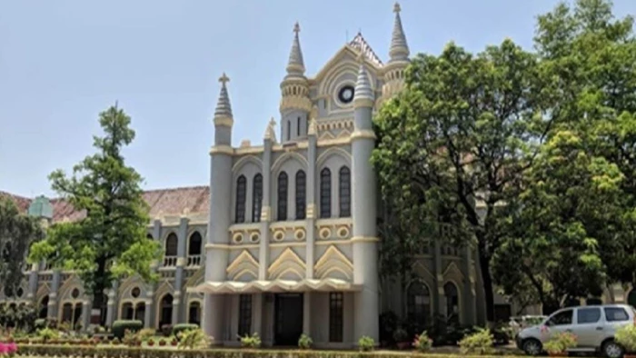 अदालत से दोषमुक्त, फिर भी पुलिस कांस्टेबल की नियुक्ति रोकी, हाई कोर्ट ने पद रिक्त रखने के दिए निर्देश