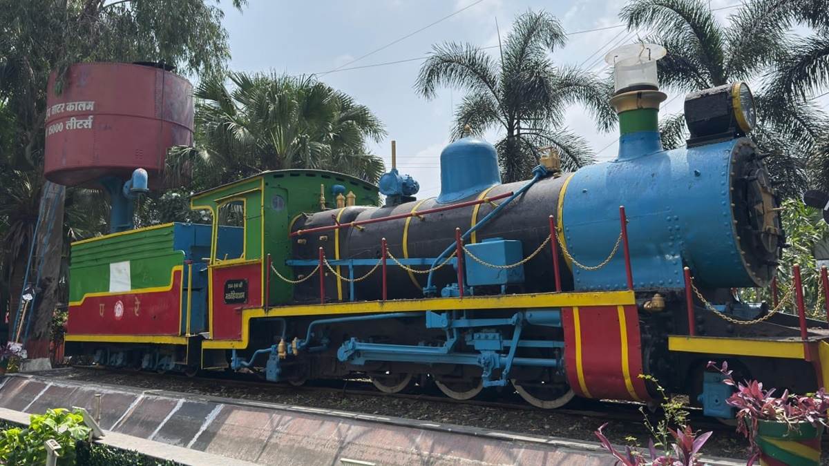 उज्जैन-आगर नैरोगेज की कहानी सुना रहा है 111 साल पुराना इंजन, 68 किमी की पटरी पर दौड़ती थी ट्रेन