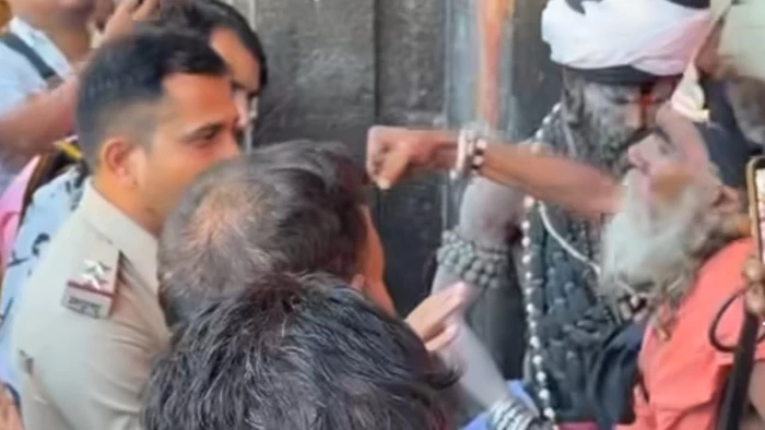 उज्जैन के कालभैरव मंदिर में साधु वेशधारी का हंगामा, पुलिस से भी विवाद किया