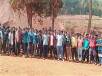 Narayanpur News: आमदई लौह अयस्क खदान में हड़ताल पर बैठे मजदूर, प्रबंधक पर मनमानी का आरोप