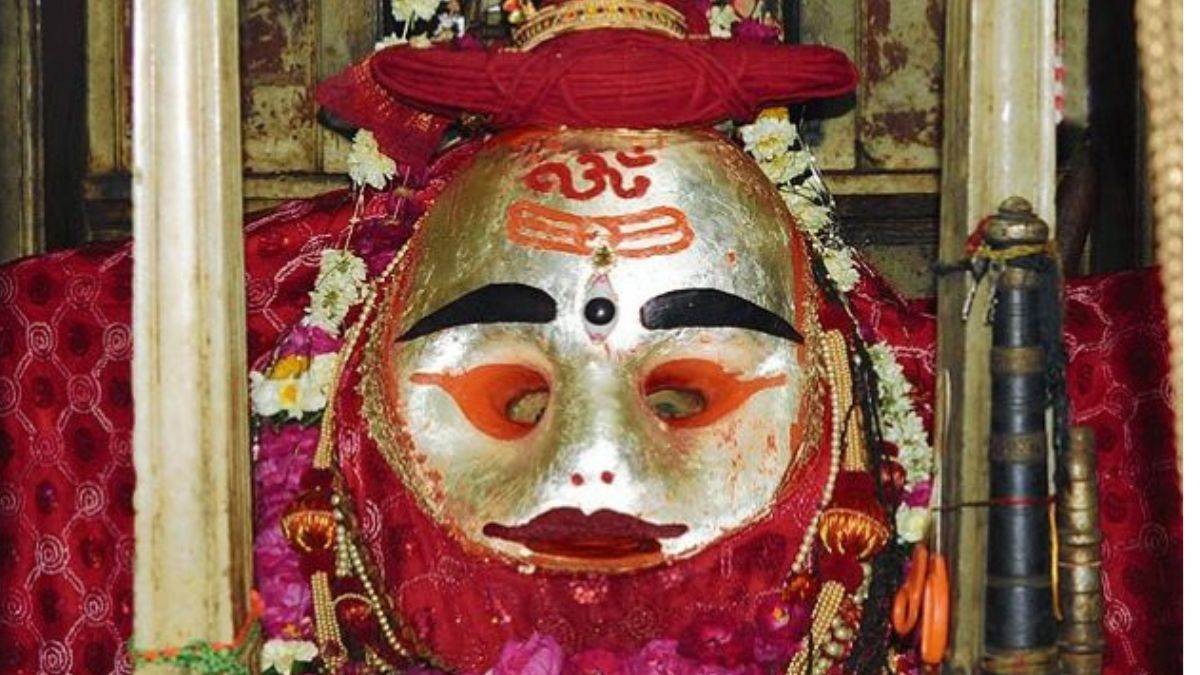 Kaal Bhairav: ब्रह्मांड में त्रिगुणात्मक सत्ता, तमो संतुुष्टि के लिए मदिरा पान करते हैं काल भैरव