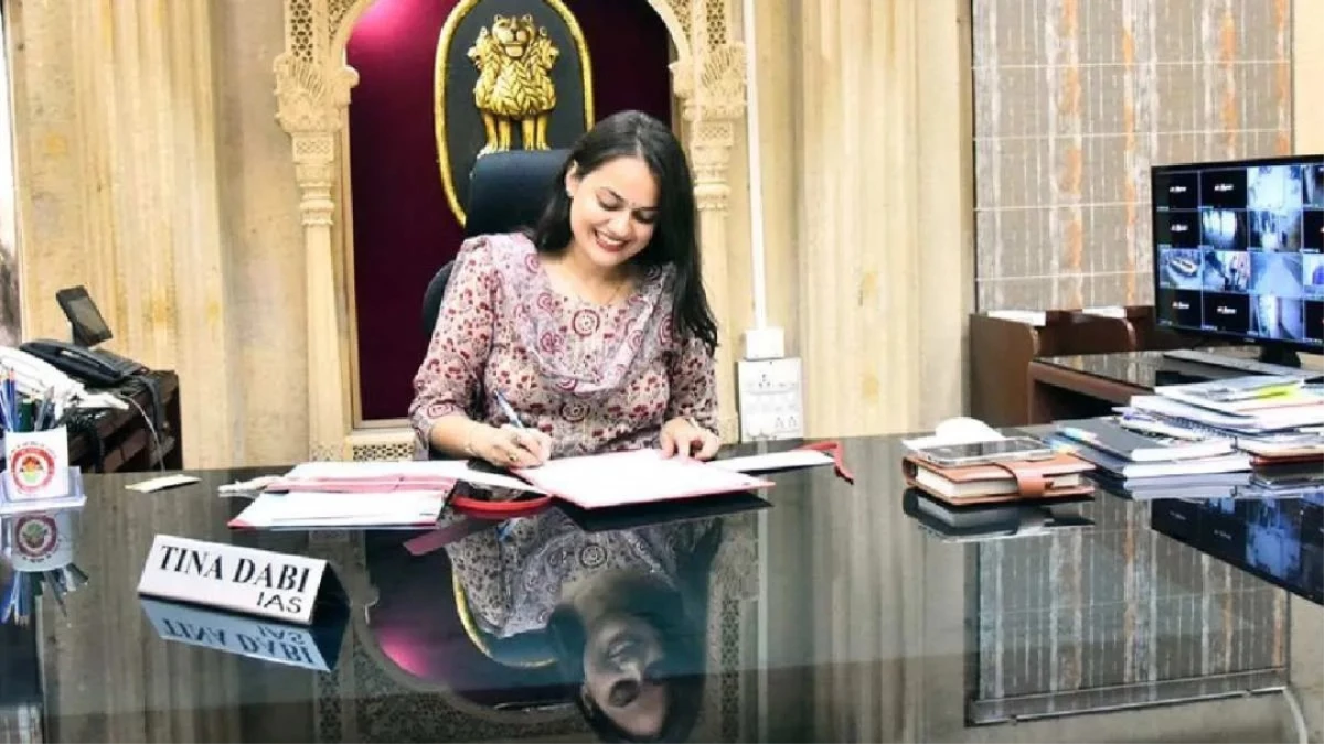 'Reel Star' कहना पड़ा भारी? IAS टीना डाबी को छात्रों ने कहा रील स्टार, पुलिस ने हिरासत में लिया तो मचा बवाल