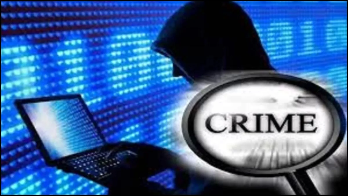 Indore में पुलिसकर्मियों के मोबाइल हैक कर हजारों यूजर्स को भेजी एपीके फाइल, SI के खाते से उड़ाए 58 हजार