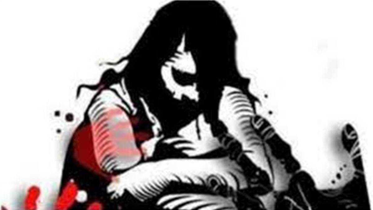 Gwalior Crime News:  महिला के साथ छेड़छाड़, पति और बेटे को पीटा
