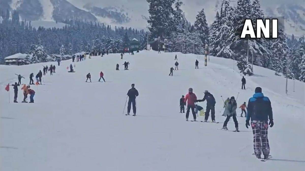 Weather Update: इन राज्यों में 27 फरवरी तक बारिश व ओलावृष्टि का अलर्ट, गुलमर्ग में हिमस्खलन के बाद स्थिति सामान्य