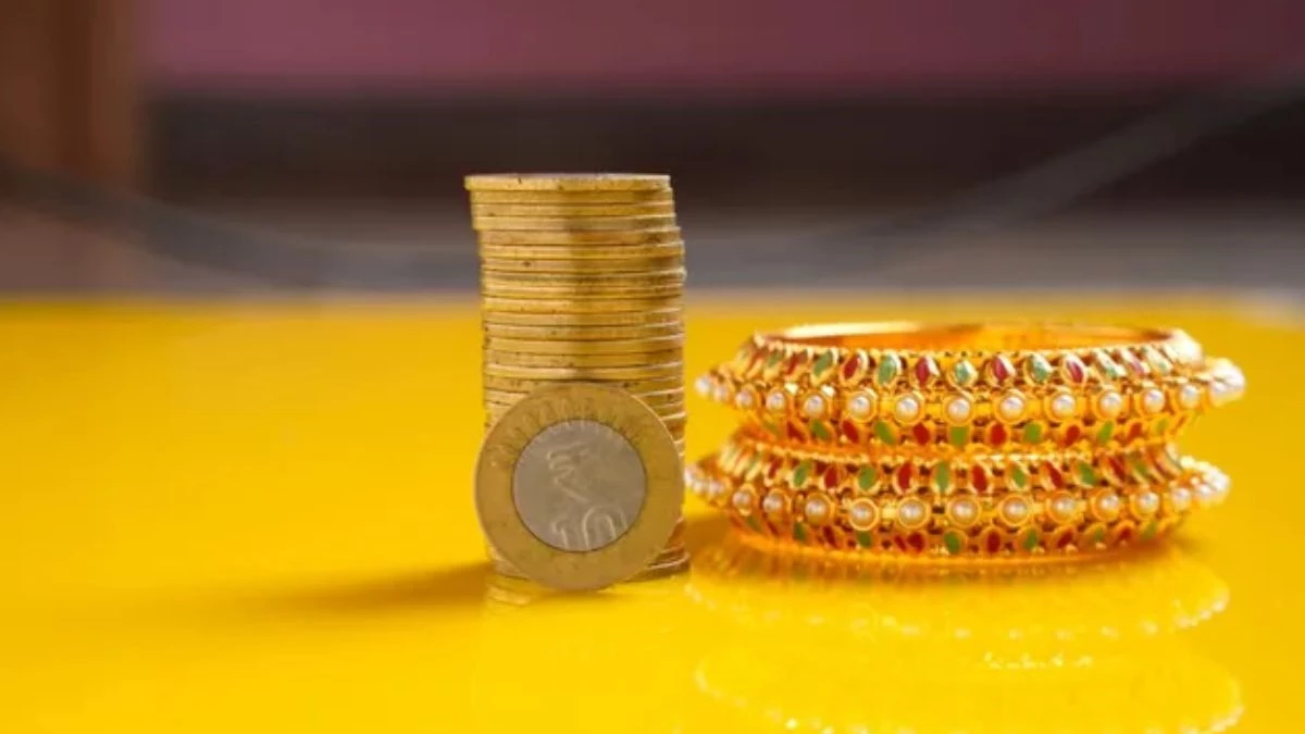 Gold Rate Today: सोने के दाम में आई तेजी, चांदी के भाव में दिखी कमी; पढ़ें आपके शहर के भाव