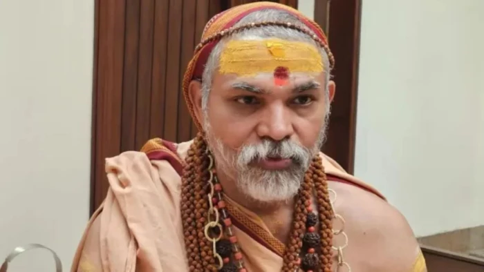 स्वामी अविमुक्तेश्वरानंद ने पॉक्सो एक्ट के तहत दर्ज मुकदमे को चुनौती देते हुए इलाहाबाद हाई कोर्ट में अग्रिम जमानत याचिका दायर की