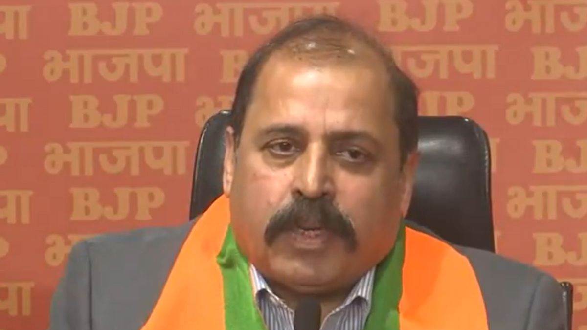 लोकसभा चुनाव अपडेट: भाजपा में शामिल हुए पूर्व वायु सेना प्रमुख आरकेएस भदौरिया, BSP-JDU ने जारी की लिस्ट