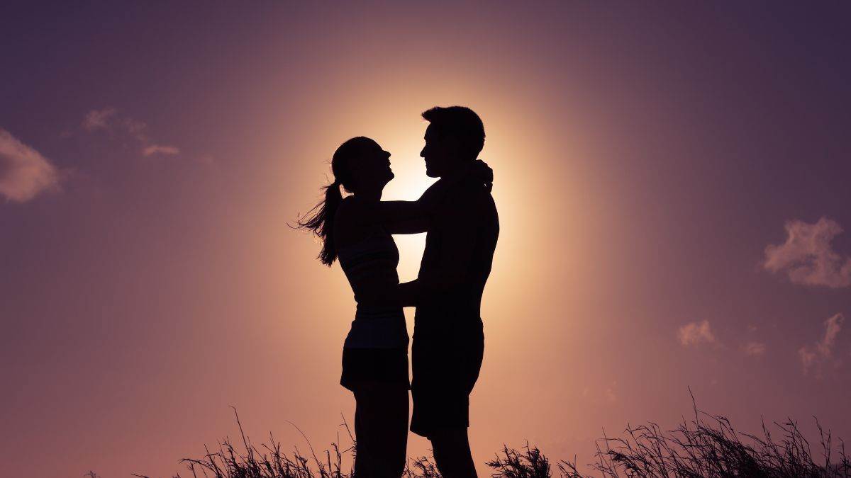 Aaj Ka Love Rashifal 25 March 2024: सोमवार को किन्हें मिलेगा प्यार और कौन खाएगा धोखा, पढ़ें लव राशिफल