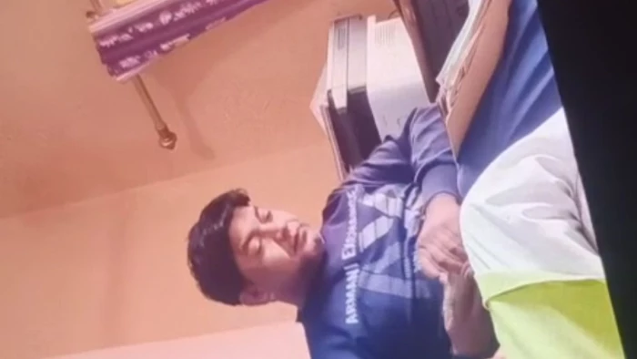 किसानों ने पटवारी पर लगाए रिश्वत लेने का आरोप, बोले- रुपये लेकर भी नहीं किया काम