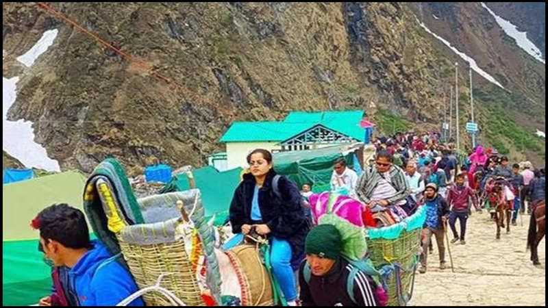 Char Dham Yatra: गढ़वाल क्षेत्र में भारी बर्फबारी केदारनाथ यात्रा के लिए 30  अप्रैल तक पंजीयन पर रोक - Char Dham Yatra Heavy snowfall in Garhwal region  registration for Kedarnath Yatra banned