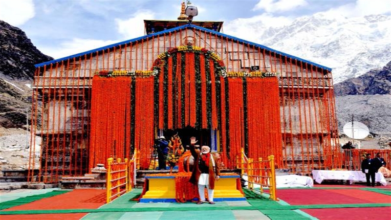 Kedarnath Dham: The doors of Kedarnath Dham will be opened at 6:20 am on Tuesday, thousands of pilgrims reached