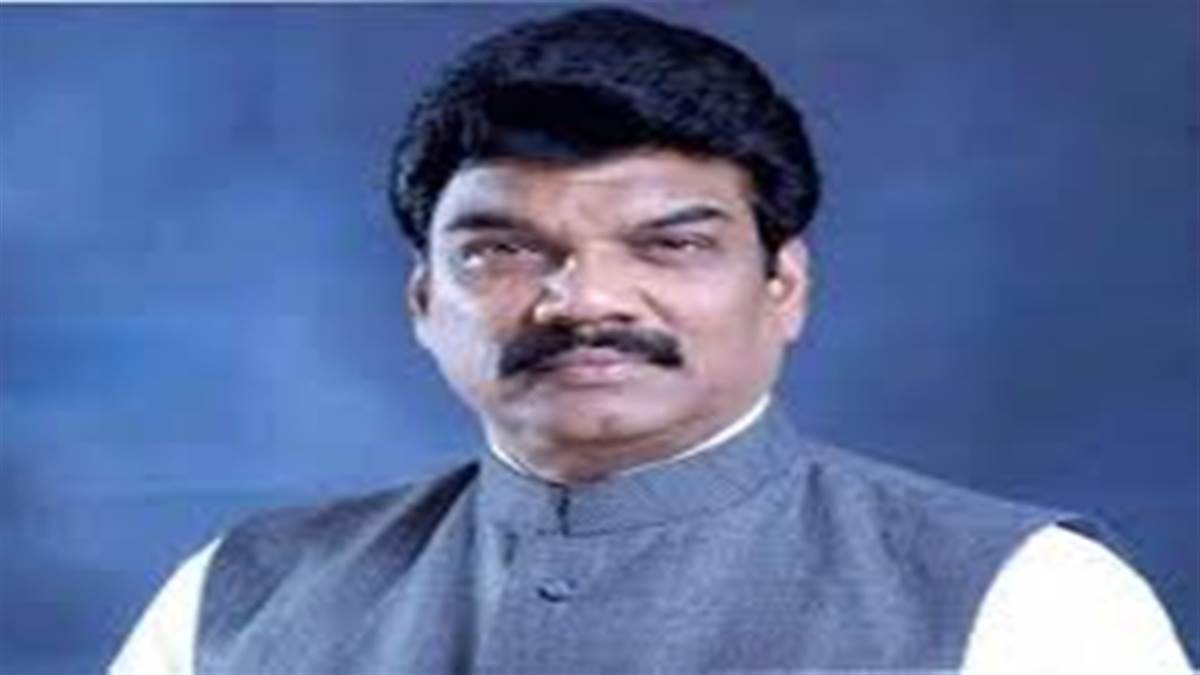 Madhya Pradesh News: यात्री वाहनों की फिटनेस जांच के लिए चलाएं औचक निरीक्षण अभियान: परिवहन मंत्री राजपूत