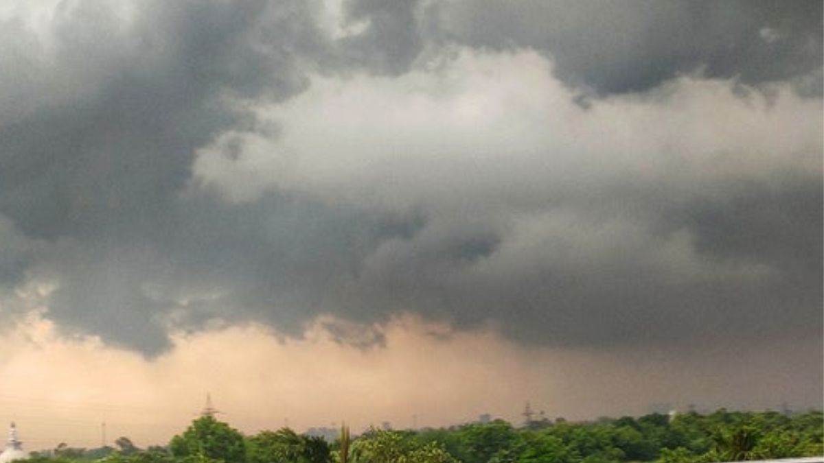 Weather: देश भर में हीटवेव से राहत, अगले 3 दिनों तक बारिश और ओले गिरने की चेतावनी