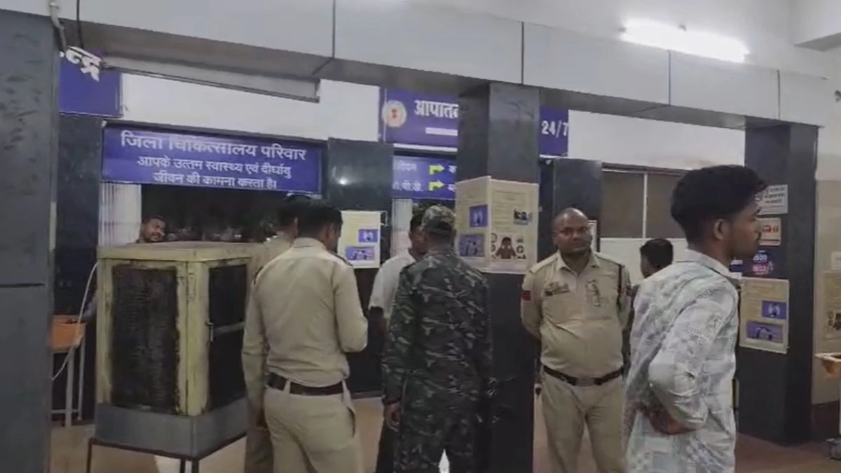दुर्ग में पानी भरने को लेकर विवाद, रिश्तेदारों के दो पक्षों में खूनी झड़प, लाठी-रॉड और कुल्हाड़ी से हमला; आधा दर्जन से ज्यादा घायल