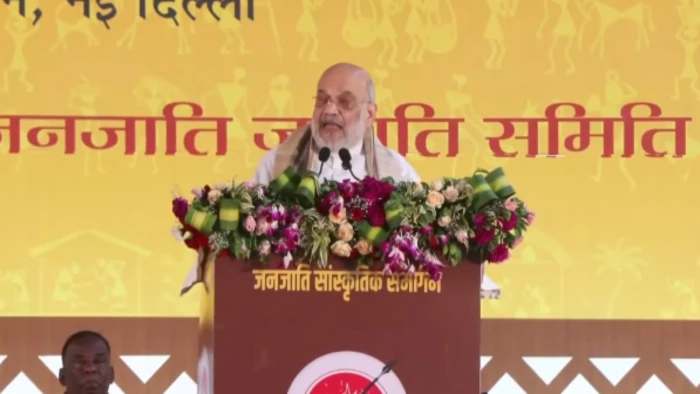 'आदिवासी समाज सनातन का अभिन्न हिस्सा', जनजातीय महाकुंभ में गरजे अमित शाह; मतांतरण पर दी सख्त चेतावनी