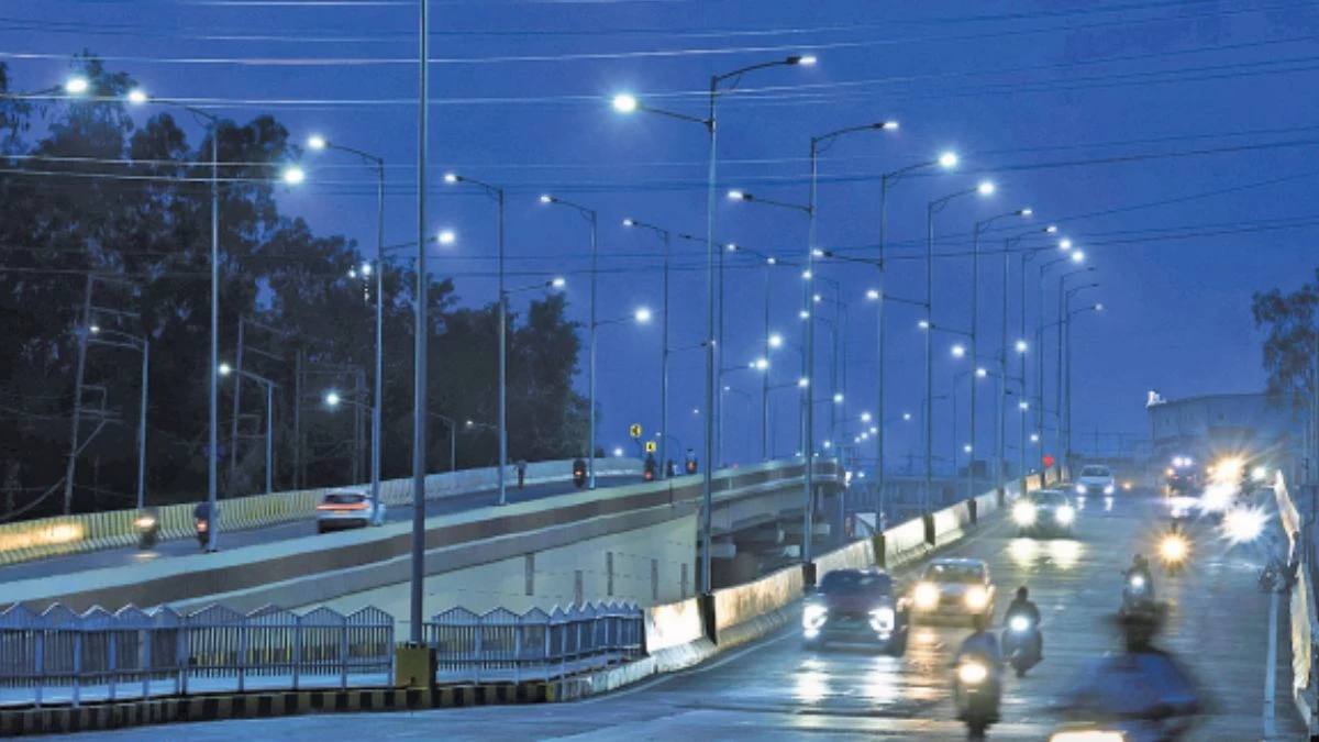 IMD Alert in MP: पूरे मध्य प्रदेश पर छाया मानसून... इंदौर, देवास, रतलाम और उज्जैन जिलों में आज भारी बारिश का अलर्ट